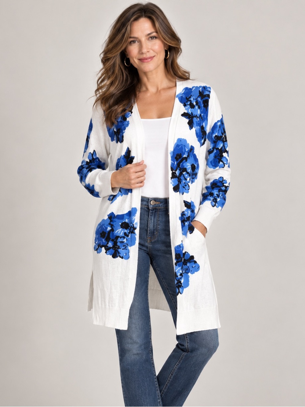 Hannah sz XL white long length open front cardigan with blue floral design NWT